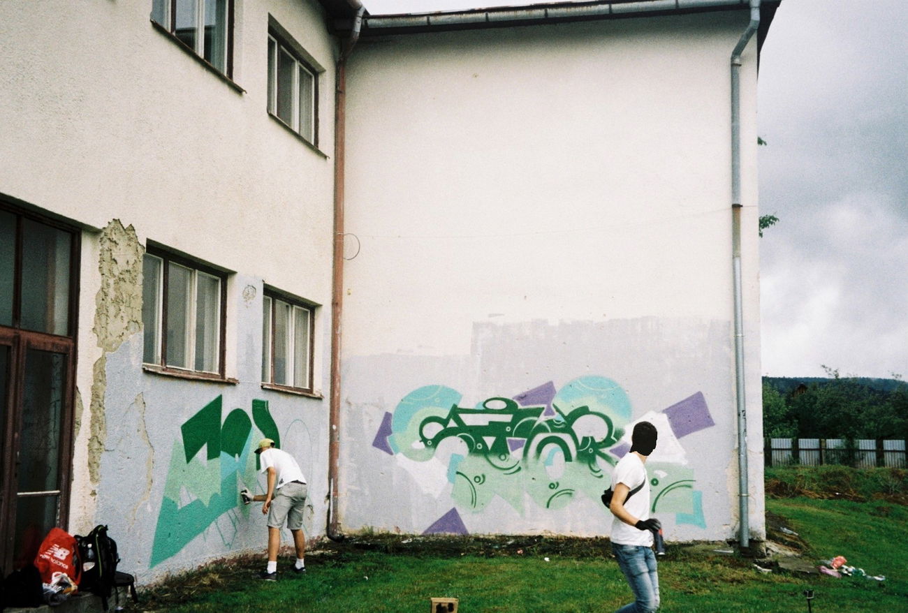 Graffiti Wall - Photo by StoroviC