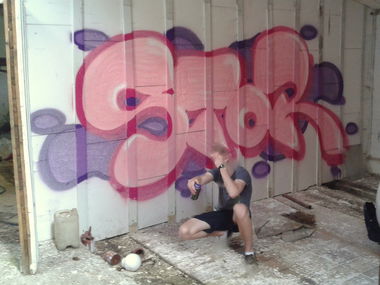 Graffiti Bombing - Photo by StoroviC