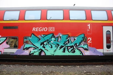 Graffiti Train - Photo by Streetfileslena