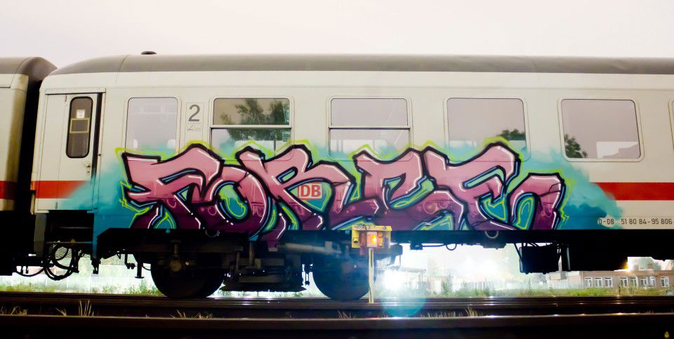 Graffiti Train - Photo by Streetpenner - Force (2012)