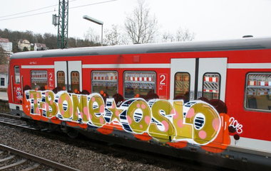 Graffiti Train - Photo by Stuggi123 - Tbone, oslo
