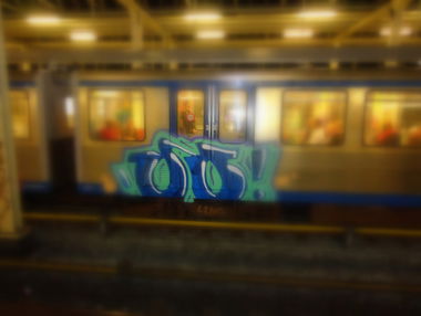 Graffiti Train in Amsterdam - Photo by Stullenandi - Metro (2013)