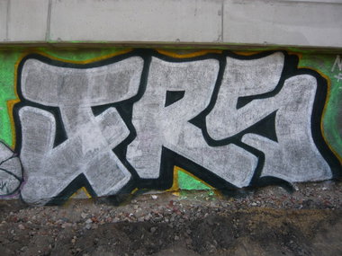 Graffiti Bombing - Photo by StyleCanon