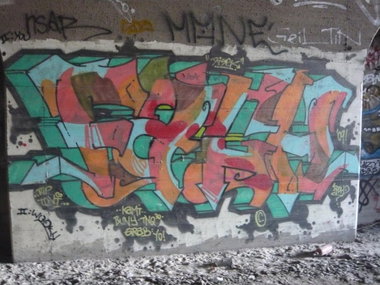 Graffiti Wall - Photo by StyleCanon - FACH