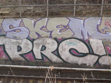 Graffiti Bombing - Photo by StyleCanon - PRC