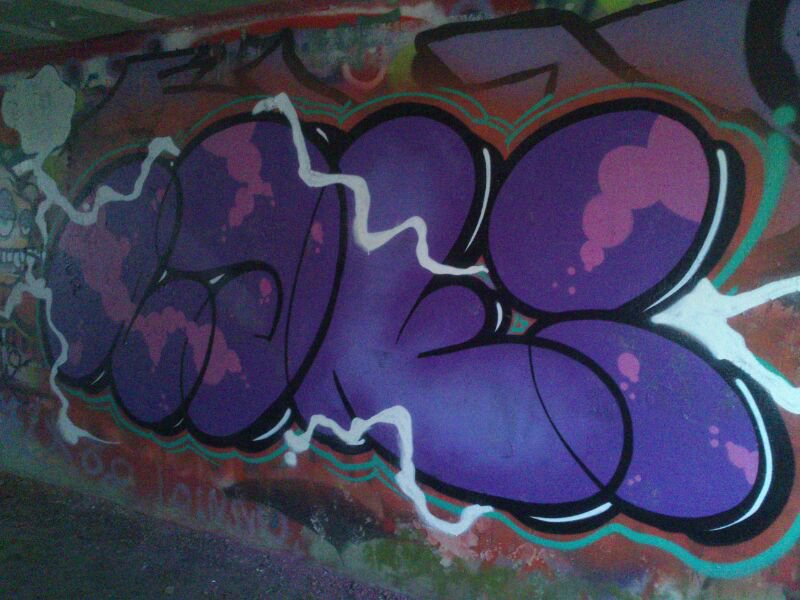 Graffiti Wall in Hamburg - Photo by Suio - NAKI, OWL, NICKS (2014)