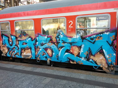 Graffiti Train - Photo by Suio - Yäsem, Yasem, Hamburg (2014)