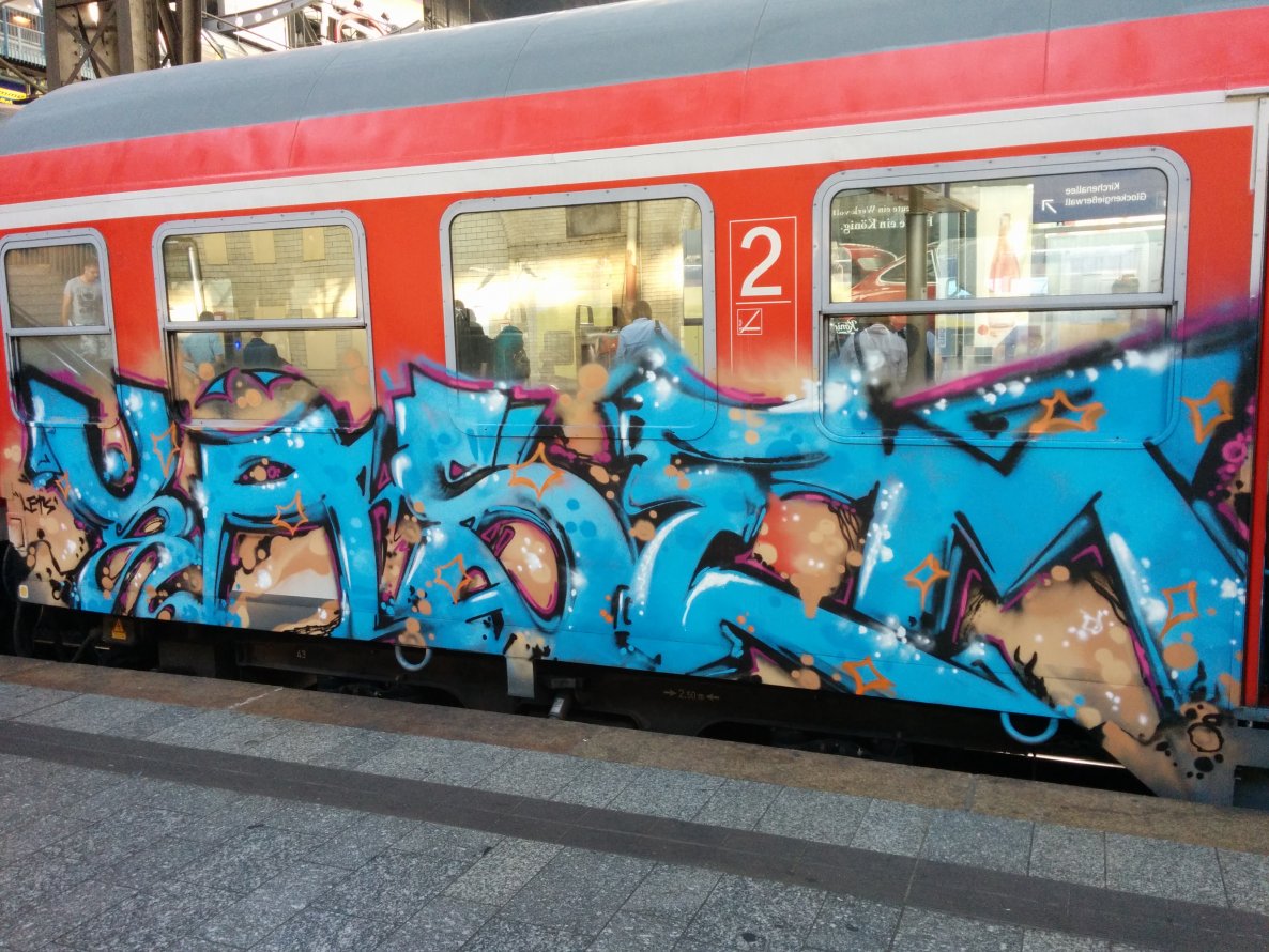 Graffiti Train - Photo by Suio - Yäsem, Yasem, Hamburg (2014)