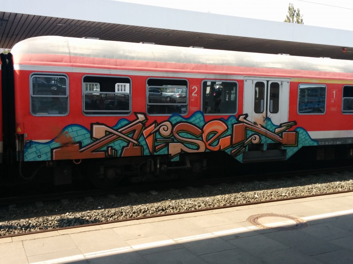 Graffiti Train - Photo by Suio - Arsen, Hamburg