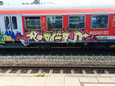 Graffiti Train - Photo by Suio - Round, Hamburg (2014)