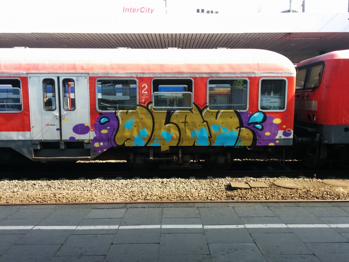 Graffiti Train - Photo by Suio - Slac, Hamburg