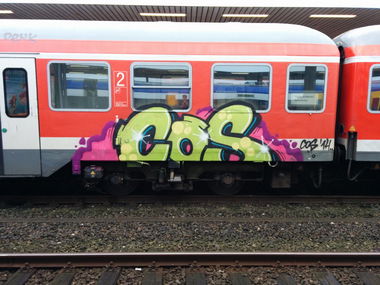 Graffiti Train - Photo by Suio - Cos, Hamburg (2014)