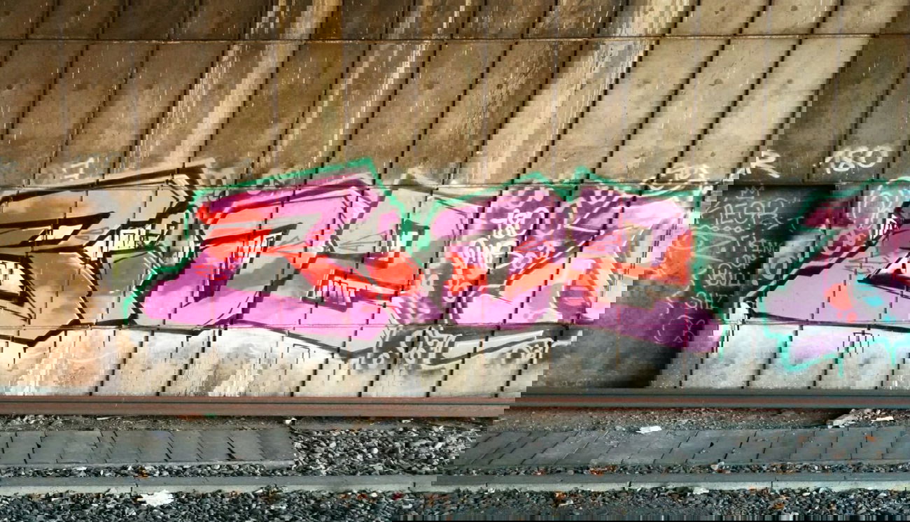 Graffiti Wall - Photo by Suio - Bidz, Hamburg, hbf