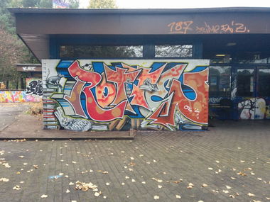 Graffiti Wall - Photo by Suio - Rotten, Hamburg, RIP