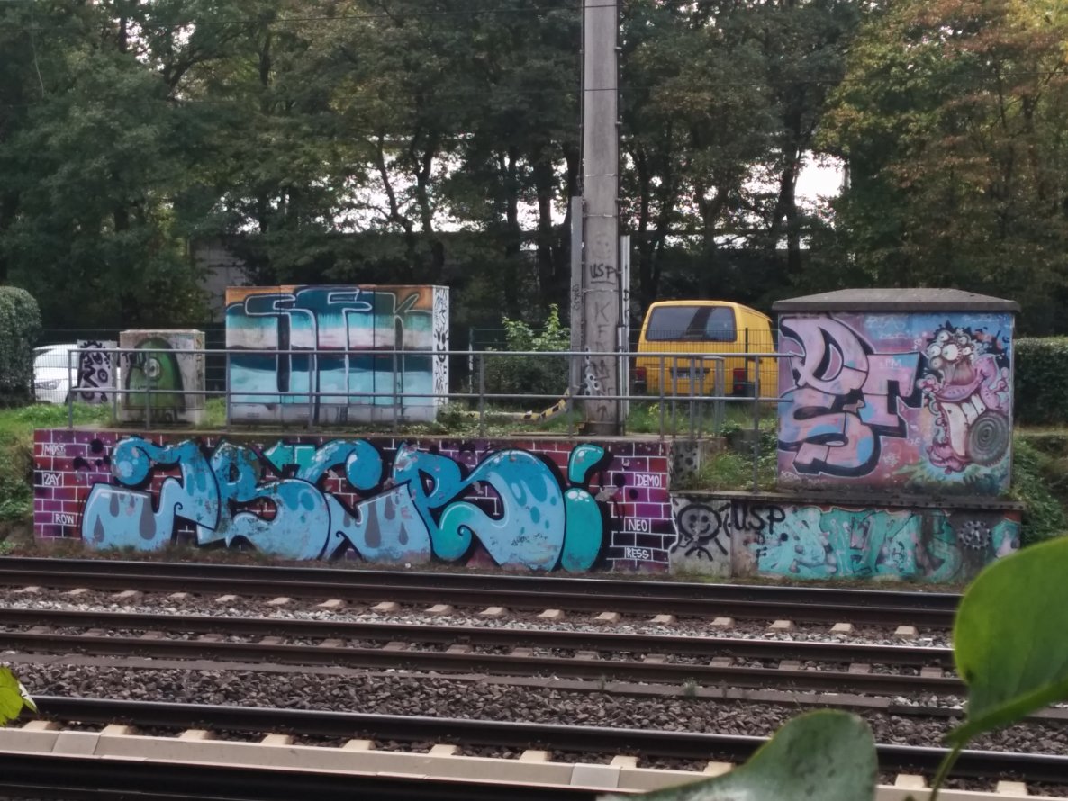 Graffiti Wall - Photo by Suio - JBCB, OZ, R.I.P.