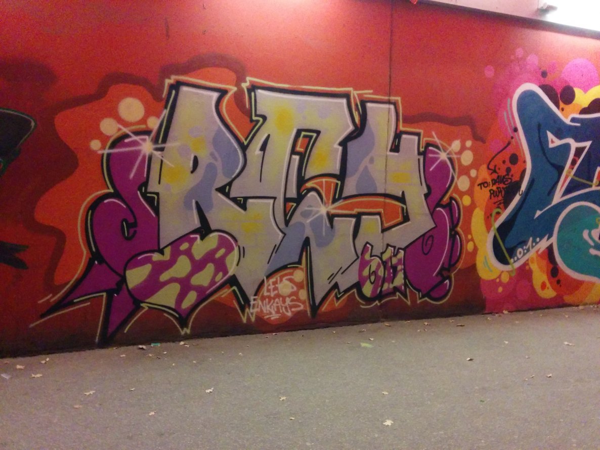 Graffiti Wall - Photo by Suio - Hamburg (2014)