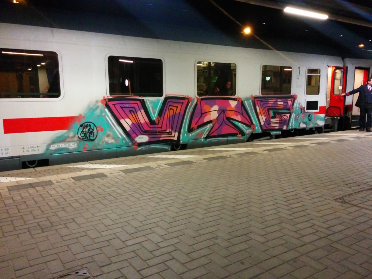 Graffiti Train - Photo by Suio - Lüneburg (2014)