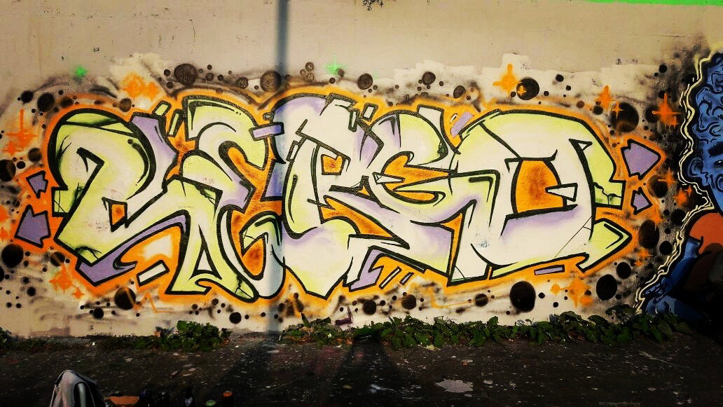 Graffiti Wall - Photo by Sunshine - sergo, serg, Igor