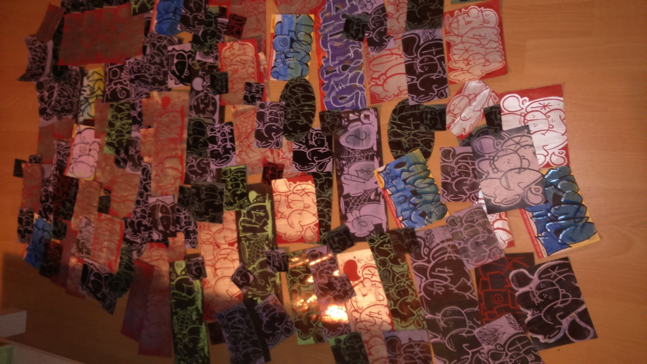 Graffiti Artwork in Essen - Photo by Sunshine - sticker, overload, over100%