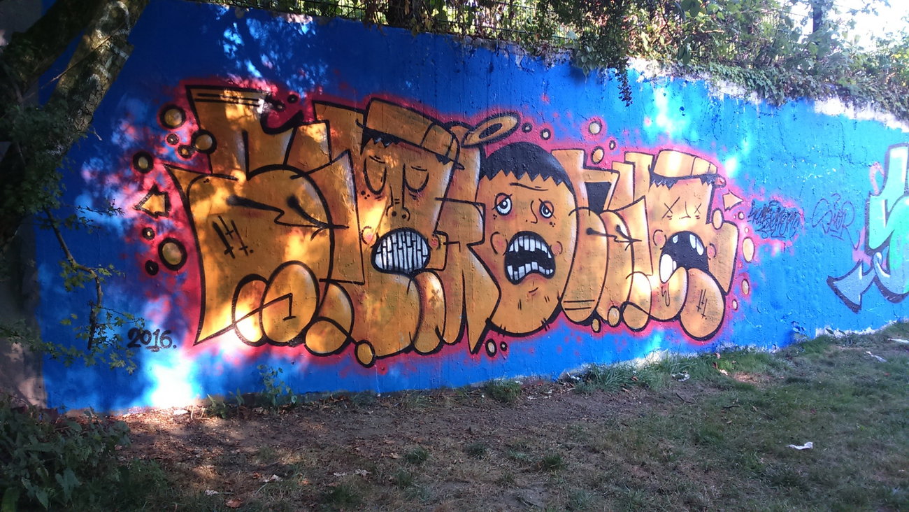 Graffiti Wall in Nordsternpark nrw  - Photo by Sunshine - zergo, zerg, sior