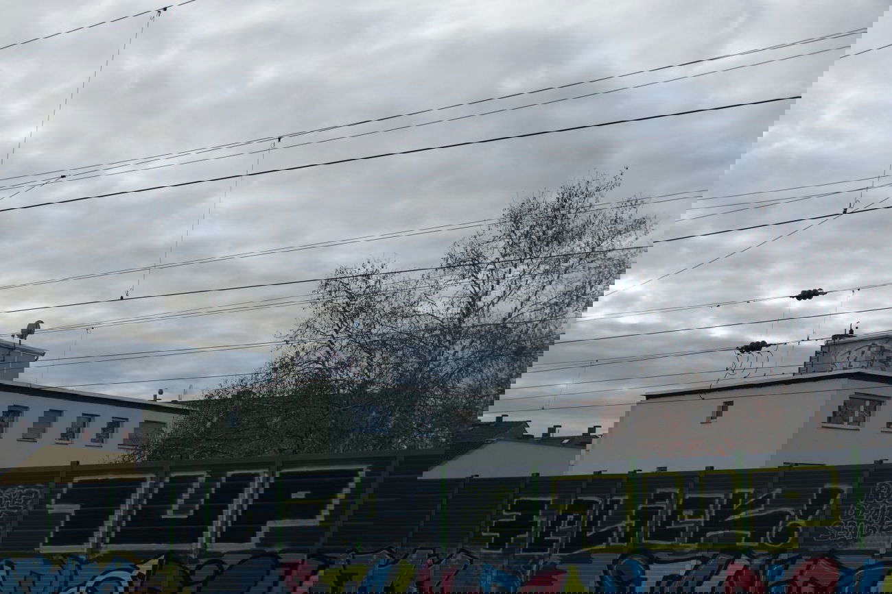 Graffiti Bombing in Frankfurt - Photo by SuperBoy1312 - 7click, 1up, denk (2013)