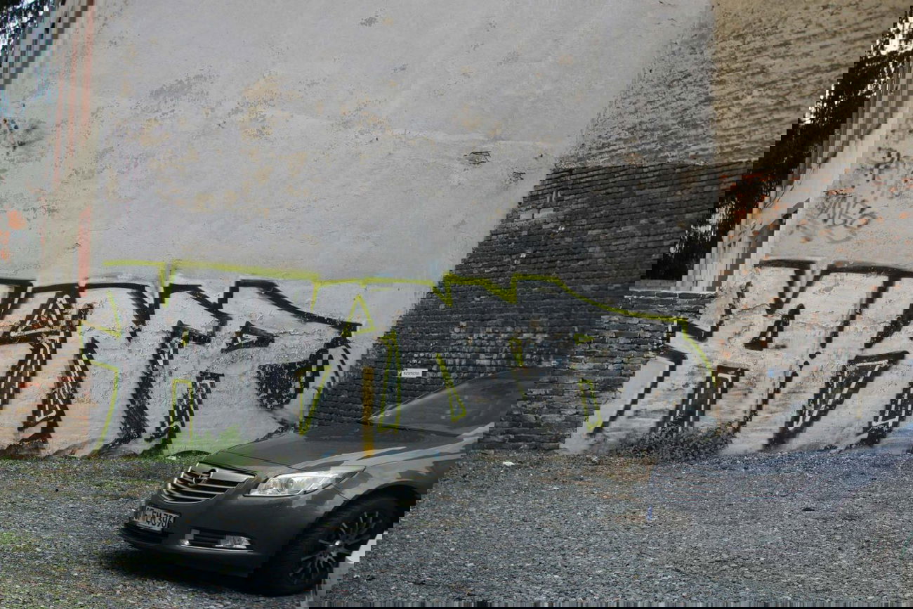 Graffiti Bombing in Frankfurt - Photo by SuperBoy1312 - ak, nr, frankfurt