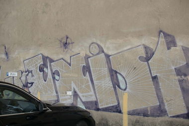 Graffiti Bombing in Frankfurt - Photo by SuperBoy1312 - exist, frankfurt