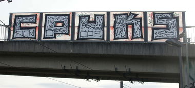Graffiti Bombing in Frankfurt - Photo by SuperBoy1312 - cpuk, frankfurt