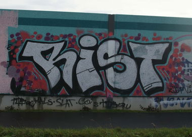 Graffiti Wall - Photo by SuperBoy1312 - rist, frankfurt