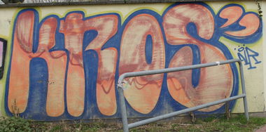 Graffiti Bombing - Photo by SuperBoy1312 - Kros, Frankfurt, nr