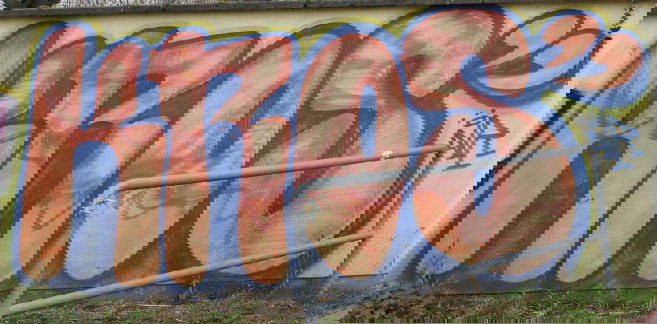 Graffiti Bombing - Photo by SuperBoy1312 - Kros, Frankfurt, nr