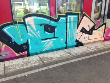 Graffiti Train - Photo by SuppenSoldat - Qk, Hamburg, 2013 (2013)