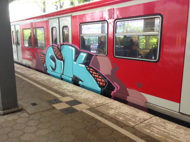 Graffiti Train - Photo by SuppenSoldat - QK, Hamburg (2013)