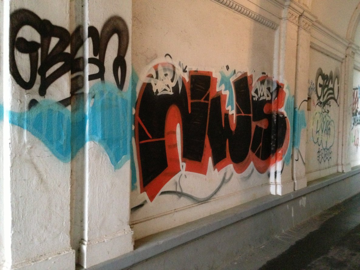 Graffiti Bombing - Photo by SuppenSoldat - Nws, Snek, Slem (2012)