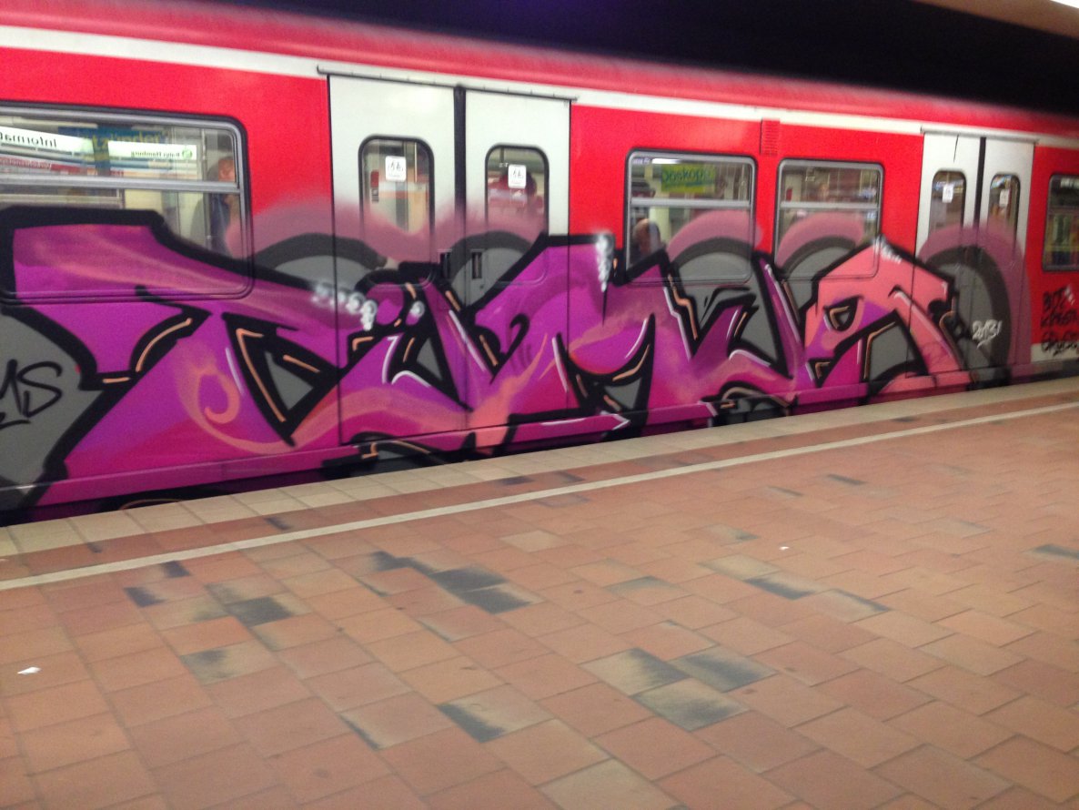 Graffiti Train - Photo by SuppenSoldat - Tümus, Qms, Crew (2013)