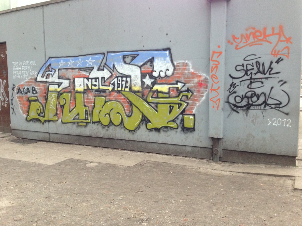Graffiti Wall in Hamburg - Photo by SuppenSoldat - Fudg, NY, 1973 (2012)