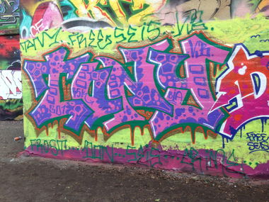 Graffiti Wall in Hamburg - Photo by SuppenSoldat - Tony, Frost, Don (2014)