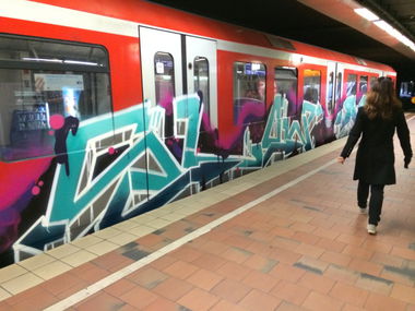 Graffiti Wall in Hamburg - Photo by SuppenSoldat - Slow, Hamburg, 2014 (2014)