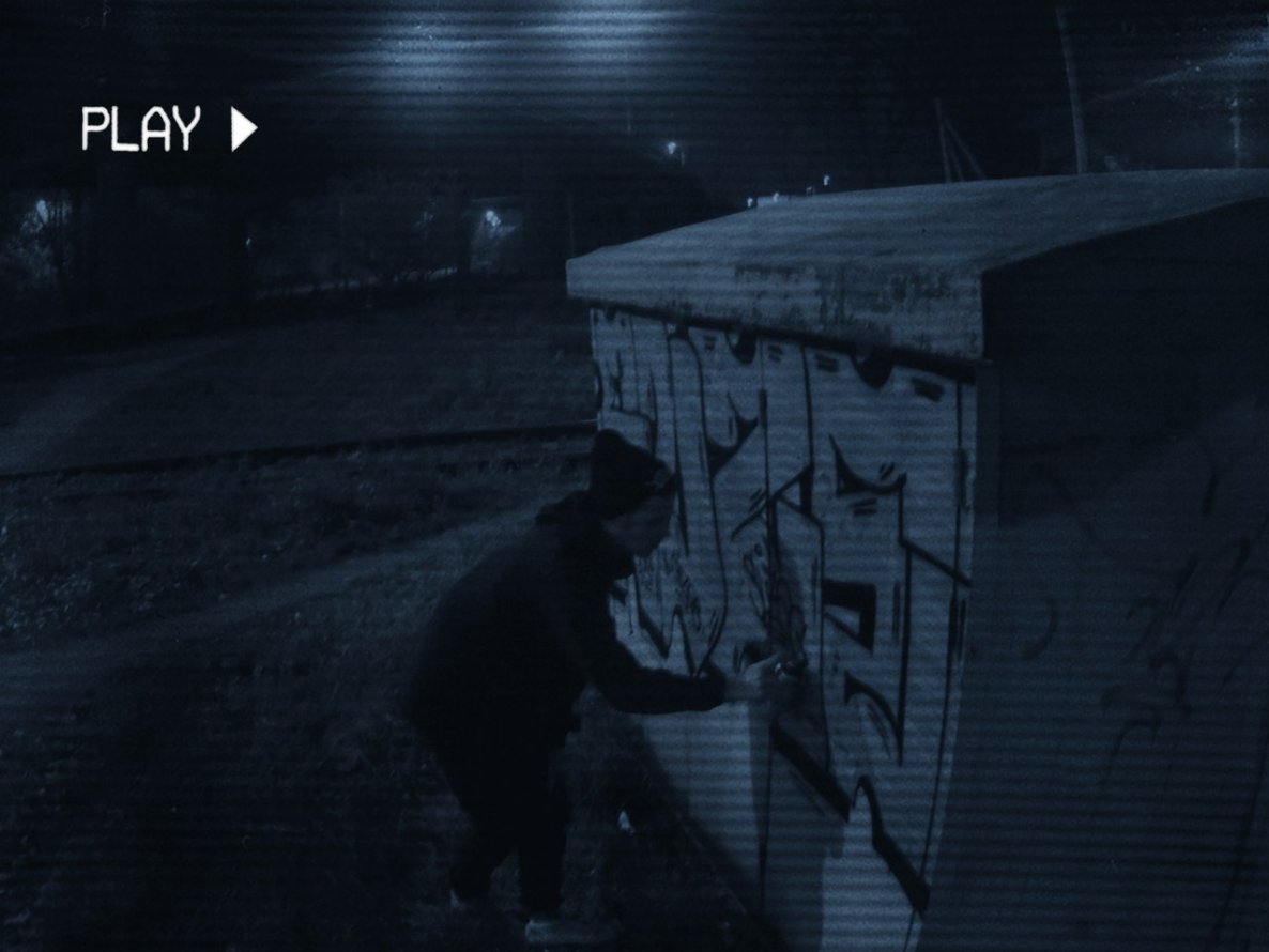 Graffiti Bombing - Photo by Suze (2014)