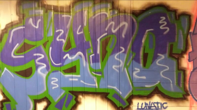 Graffiti Wall - Photo by Syno