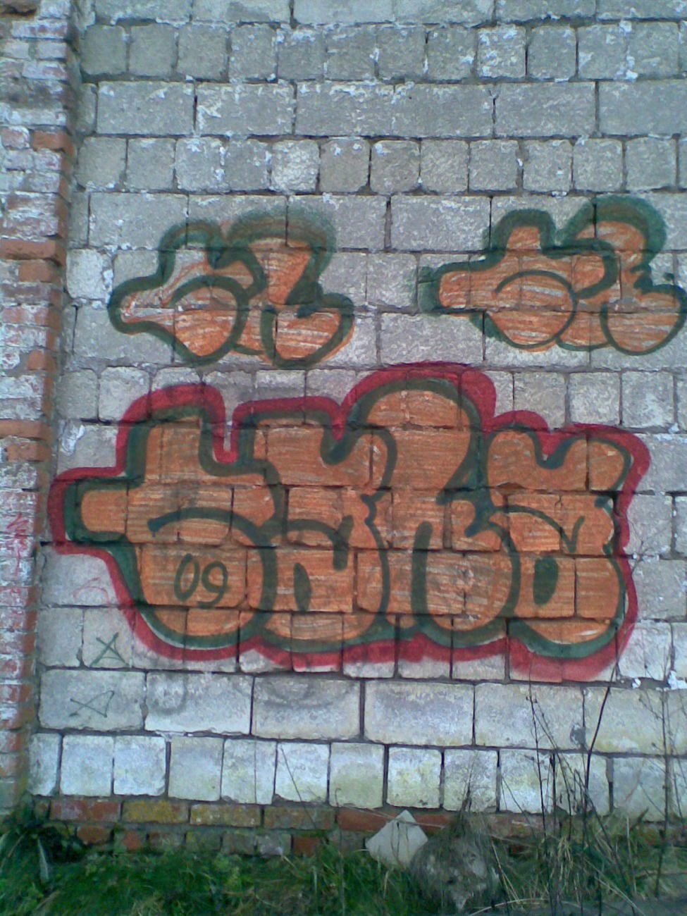 Graffiti Bombing - Photo by TAHA2 - streetart, street, sprayart (2009)
