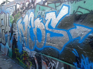 Graffiti Wall - Photo by TAMAS - NEOS
