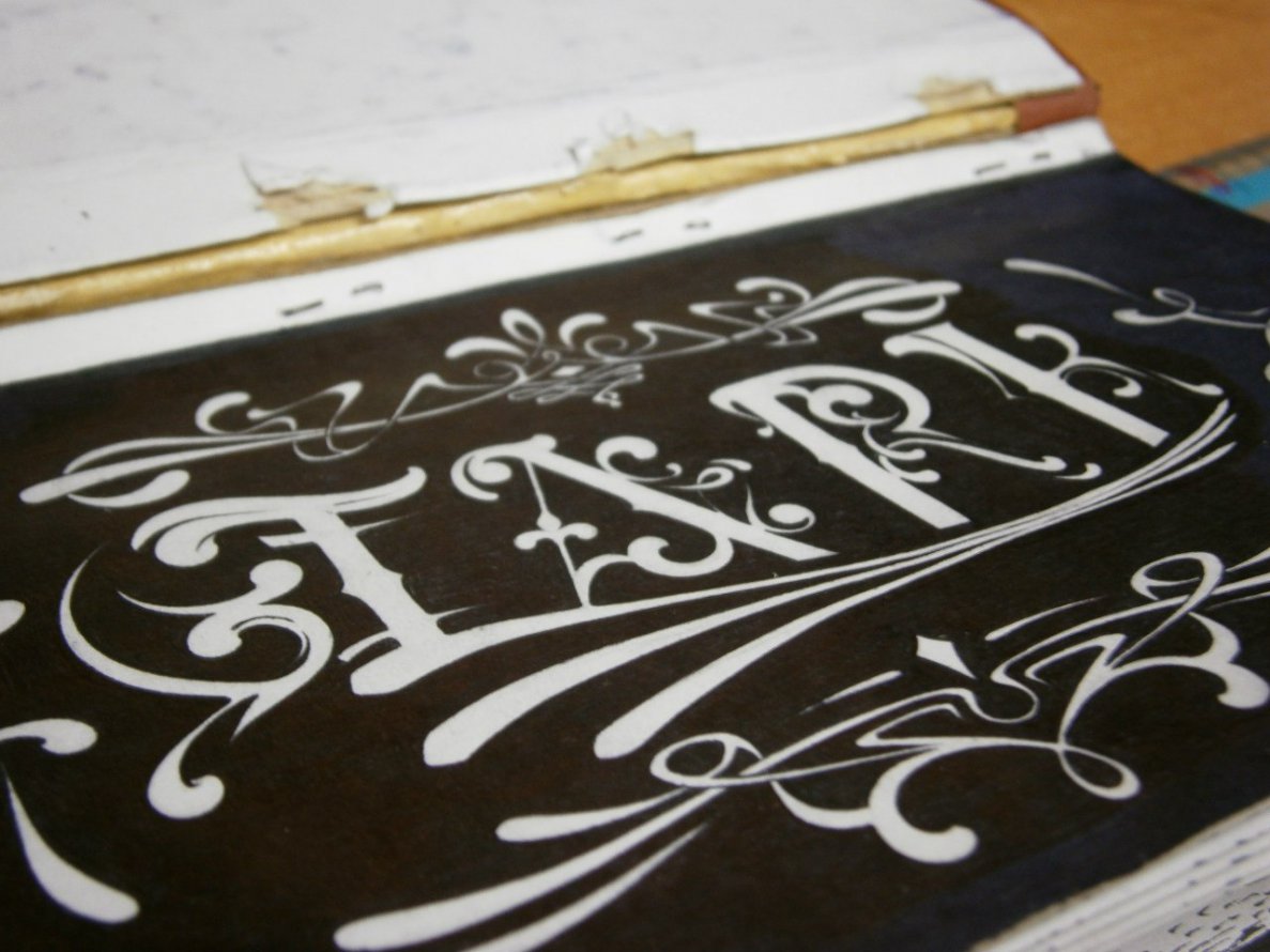 Graffiti Sketch - Photo by TFCrew (2014)