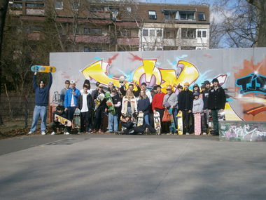 Graffiti Wall in Berlin - Photo by TI13BERLIN - SKATEORDIE, TRECE, ATZPAC (2018)