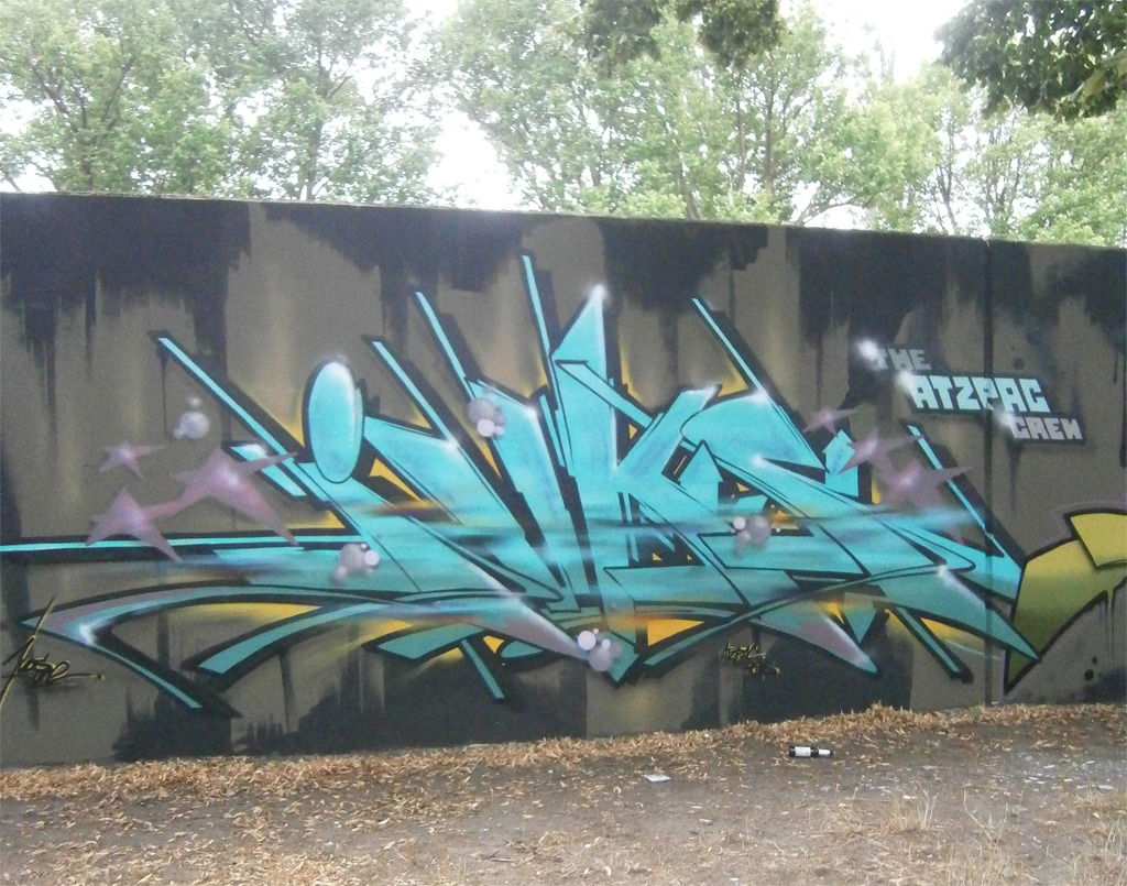 Graffiti Wall - Photo by TI13BERLIN - Juks, Heps, Atzpac (2018)