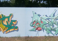 Graffiti Wall in Berlin - Photo by TI13BERLIN - TRECE, DEJOE (2018)