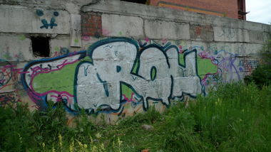 Graffiti Bombing - Photo by TIS - tis, tisone, iron (2011)