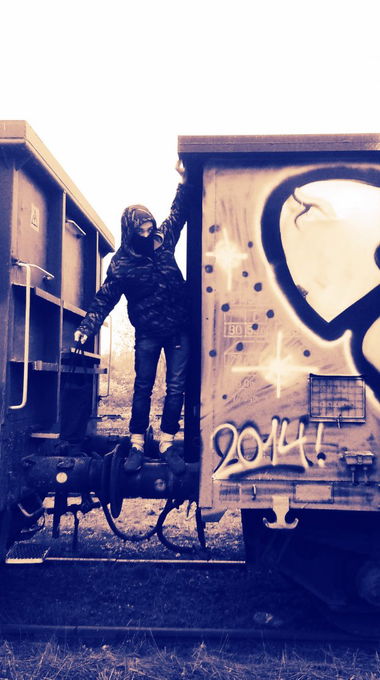 Graffiti Train - Photo by TLENOWY