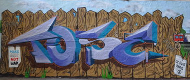 Graffiti Wall - Photo by TOSE - Tose, PAD, je (2015)