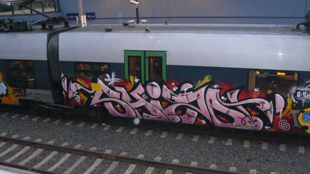 Graffiti Wall - Photo by TRAINKOYOTE (2016)